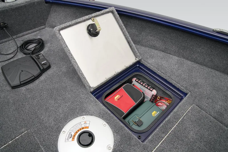 Slide: The Image of Manufacturer Provided Image: Tracker Pro Guide V-16 WT - 16