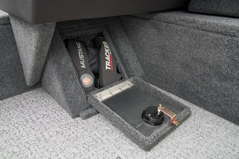 Slide: The Image of Manufacturer Provided Image: Tracker Pro Guide V-16 WT - 20