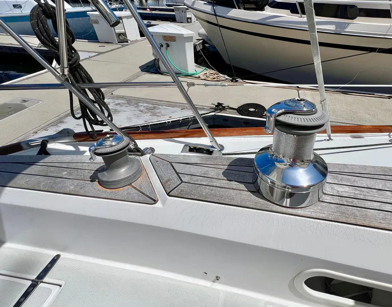 Slide: The Image of Deck of a 1999 Sabre 402 sailboat with winches and rigging. - 30