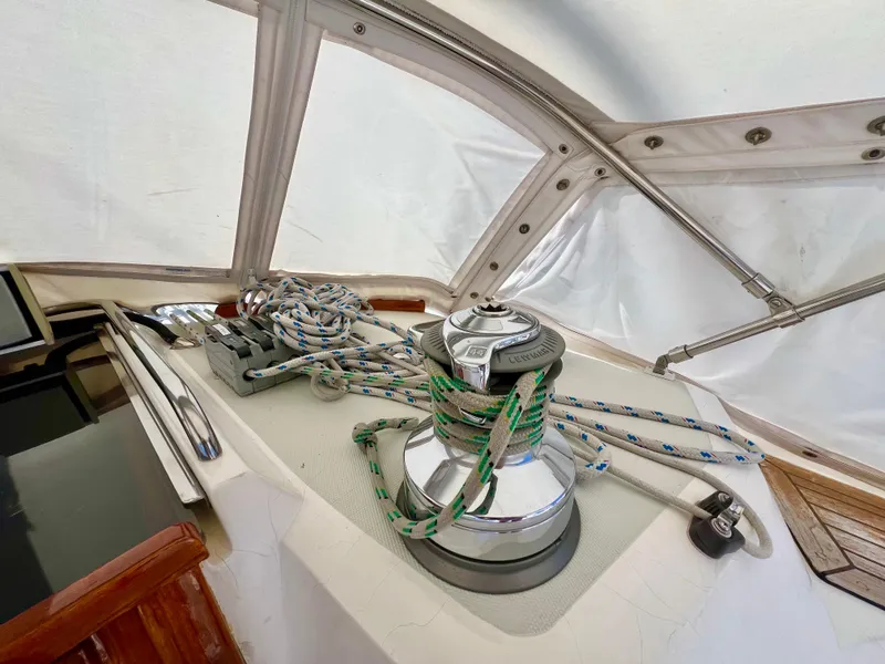Slide: The Image of Sabre 402 sailboat cockpit with winch and ropes, 1999 model. - 32