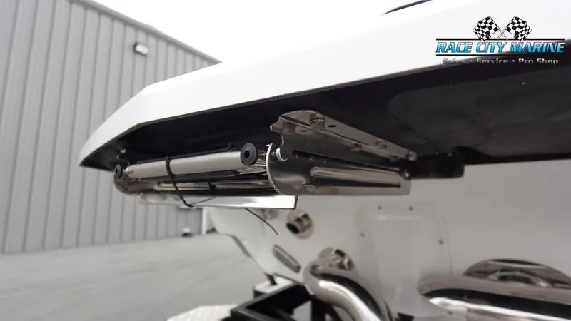 Slide: The Image of Nautique Super Air Nautique G23 - 10