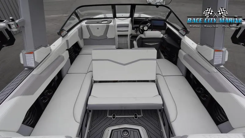 Slide: The Image of Nautique Super Air Nautique G23 - 37