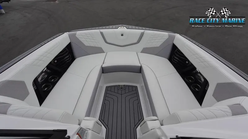 Slide: The Image of Nautique Super Air Nautique G23 - 39