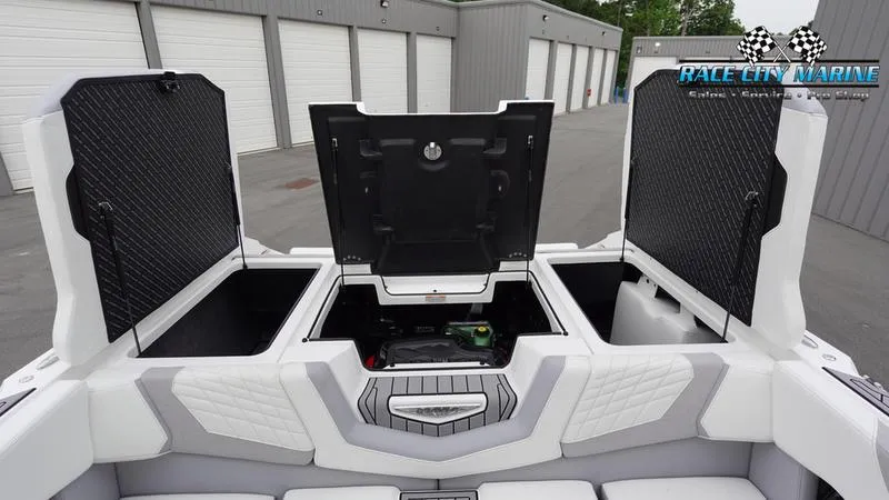 Slide: The Image of Nautique Super Air Nautique G23 - 46