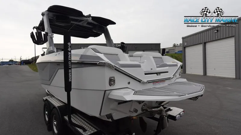 Slide: The Image of Nautique Super Air Nautique G23 - 5