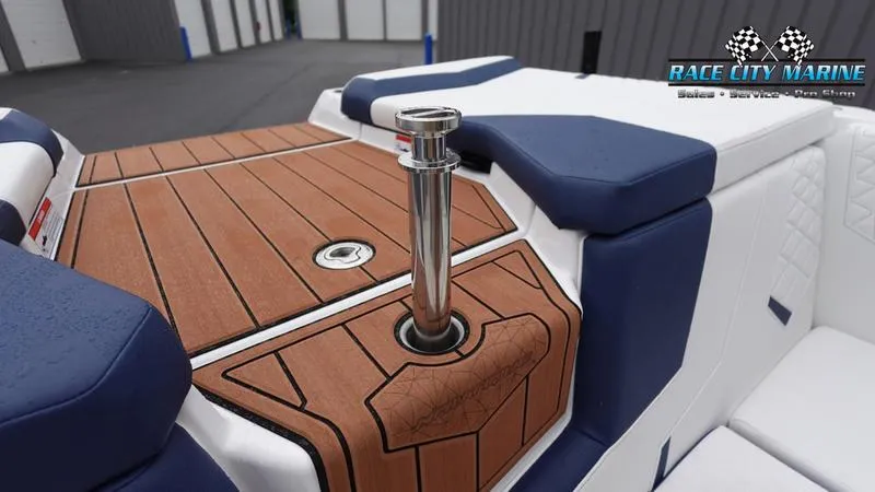 Slide: The Image of Nautique Super Air Nautique GS22 - 10