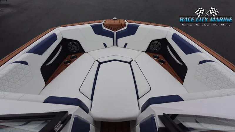 Slide: The Image of Nautique Super Air Nautique GS22 - 26