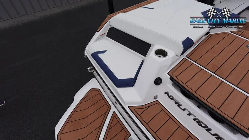 Slide: The Image of Nautique Super Air Nautique GS22 - 35