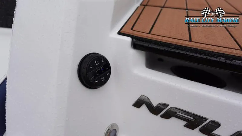 Slide: The Image of Nautique Super Air Nautique GS22 - 36