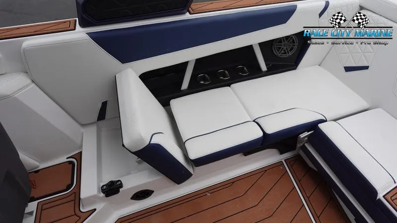 Slide: The Image of Nautique Super Air Nautique GS22 - 37