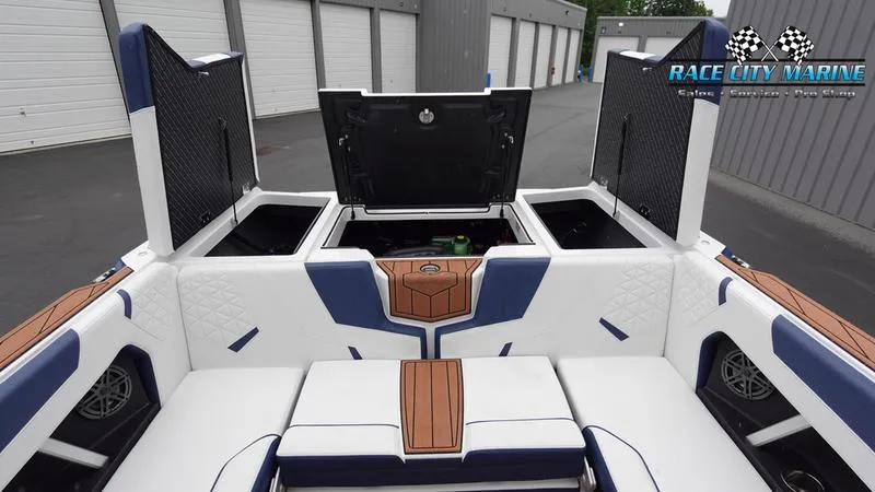 Slide: The Image of Nautique Super Air Nautique GS22 - 38