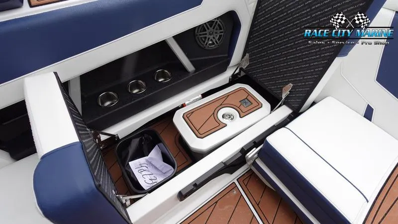 Slide: The Image of Nautique Super Air Nautique GS22 - 39