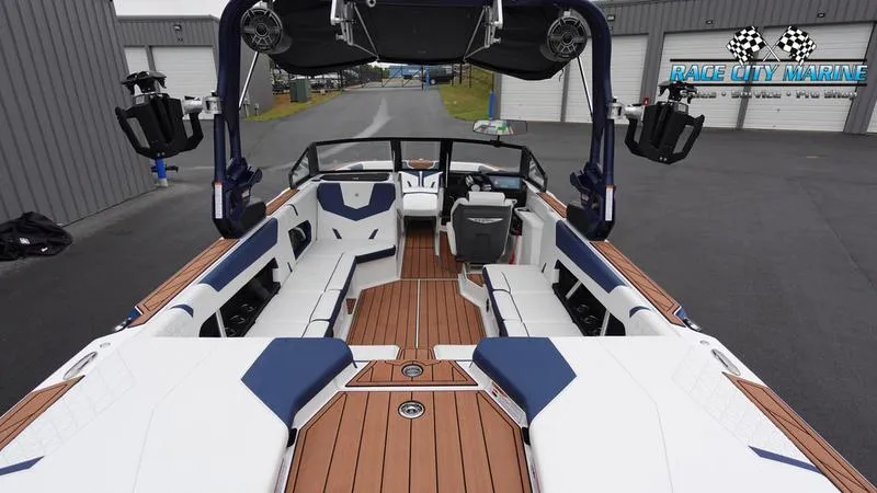 Slide: The Image of Nautique Super Air Nautique GS22 - 45