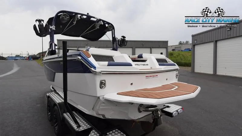 Slide: The Image of Nautique Super Air Nautique GS22 - 5