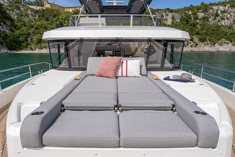 Slide: The Image of Manufacturer Provided Image - 4