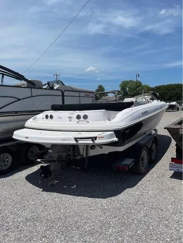 Slide: The Image of Glastron DS 205 2012 - 7