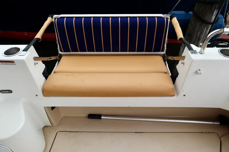 Slide: The Image of Ranger Tug R-31 2013 - 25