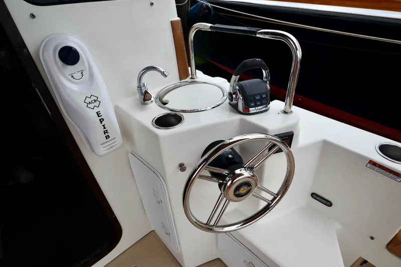 Slide: The Image of Ranger Tug R-31 2013 - 26