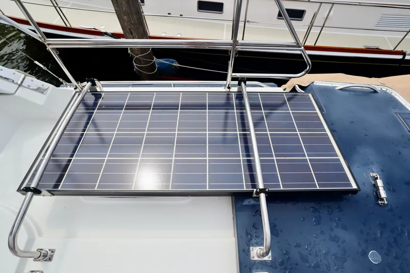 Slide: The Image of Ranger Tug R-31 2013 - 33