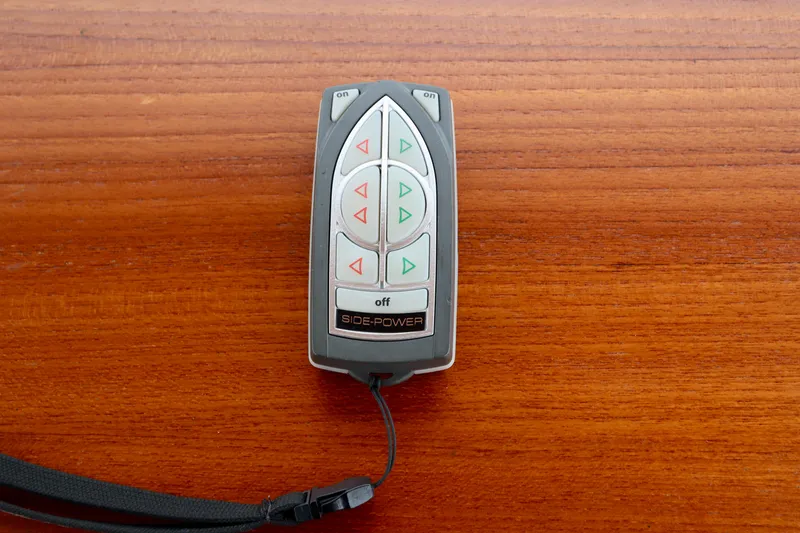 Slide: The Image of Ranger Tug R-31 2013 - 43