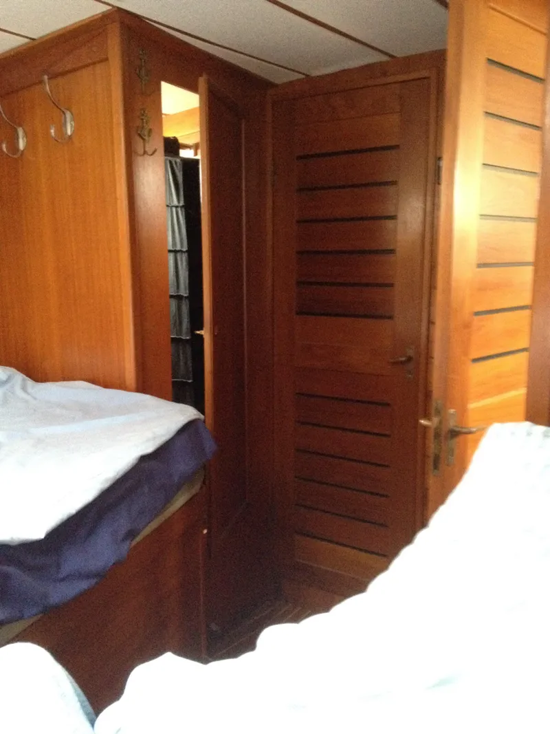 Slide: The Image of Nauticat 38 1985 - 50