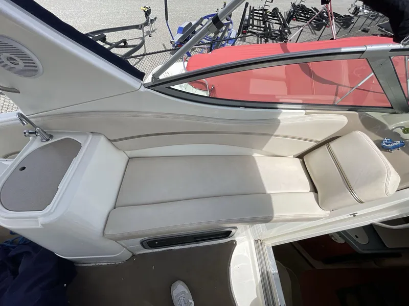 Slide: The Image of Larson 290 2005 - 8