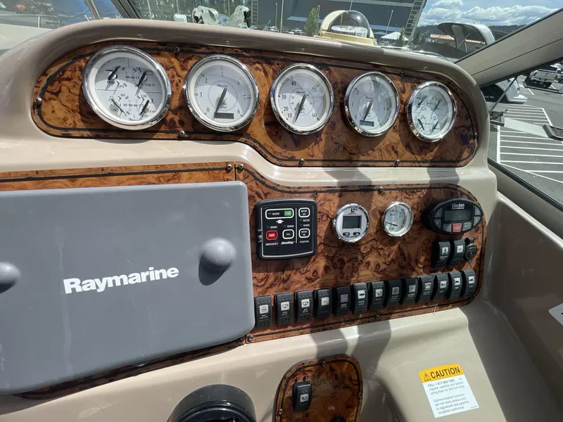 Slide: The Image of Larson 290 2005 - 9