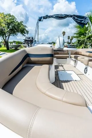 Slide: The Image of Hurricane SS201 2021 - 17