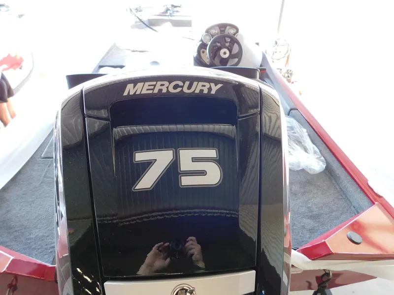 Slide: The Image of 2024 Tracker Pro 170 boat with Mercury 75 horsepower engine, interior view. - 36