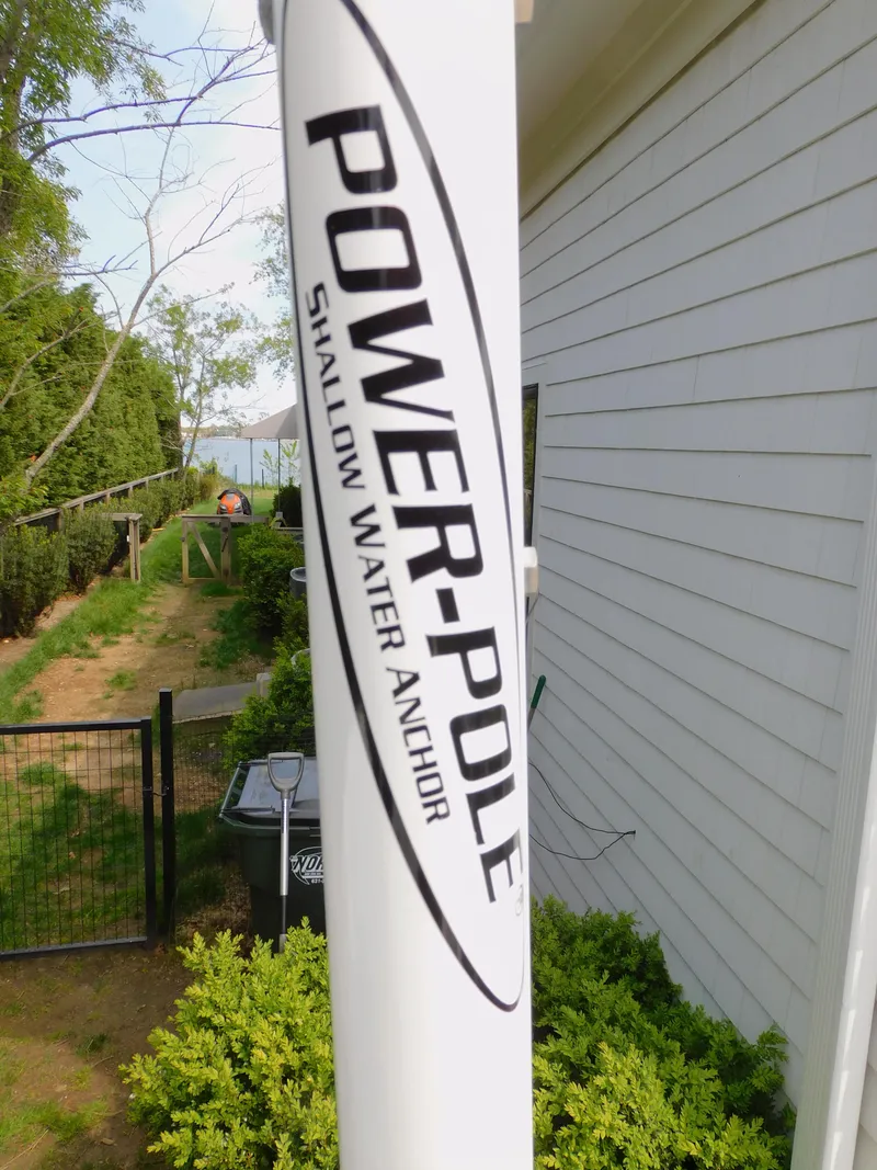 Slide: The Image of Boston Whaler 240 Dauntless 2018 - 47