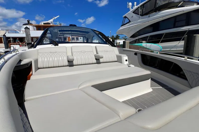Slide: The Image of 2023 Sea Ray Sundancer 370 OB luxury boat with spacious seating area. - 27