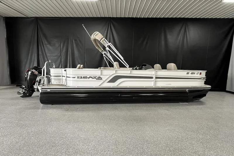 Slide: The Image of Ranger REATA 220 FISHING PONTOON 2018 - 0
