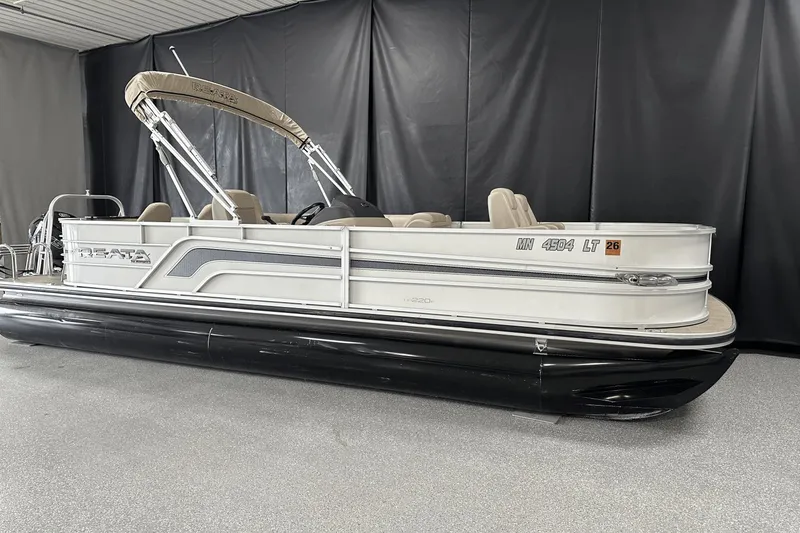 Slide: The Image of Ranger REATA 220 FISHING PONTOON 2018 - 4