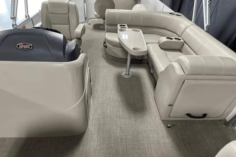 Slide: The Image of Ranger REATA 220 FISHING PONTOON 2018 - 55