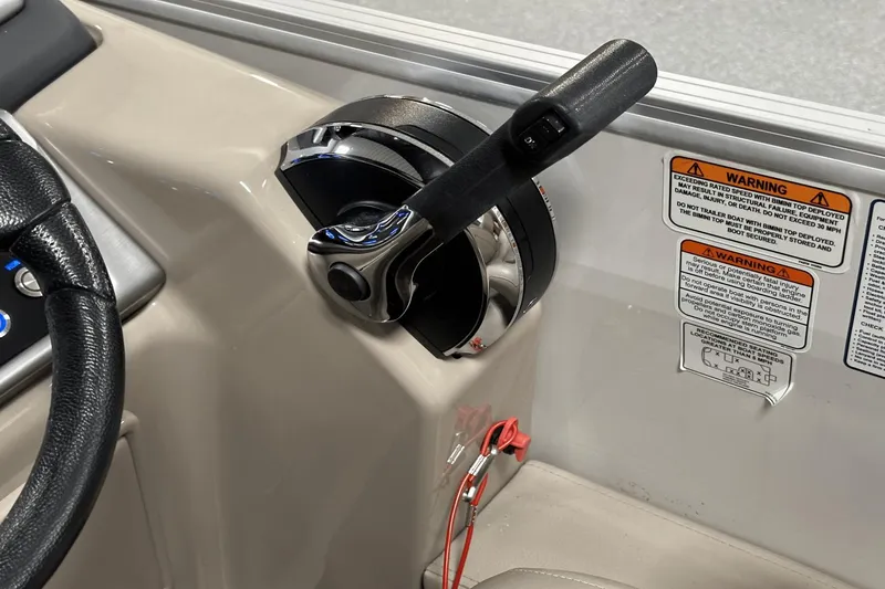 Slide: The Image of Ranger REATA 220 FISHING PONTOON 2018 - 66