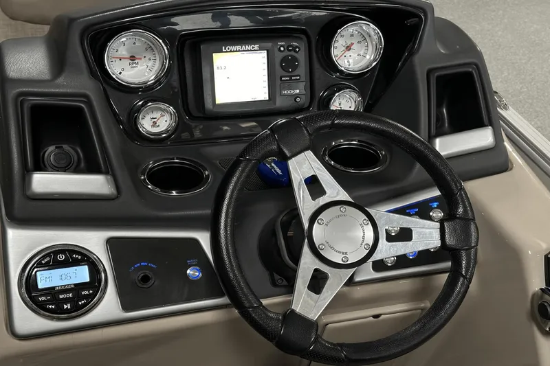 Slide: The Image of Ranger REATA 220 FISHING PONTOON 2018 - 67