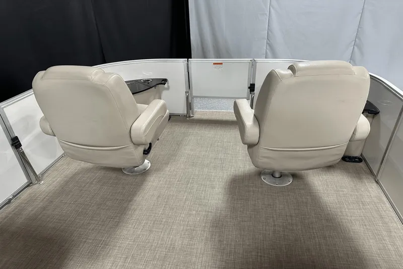 Slide: The Image of Ranger REATA 220 FISHING PONTOON 2018 - 76