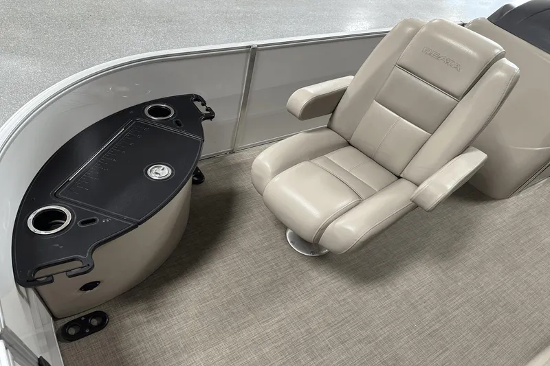 Slide: The Image of Ranger REATA 220 FISHING PONTOON 2018 - 83