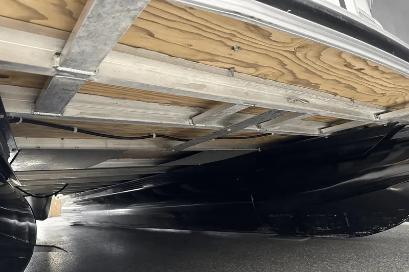 Slide: The Image of Ranger REATA 220 FISHING PONTOON 2018 - 94