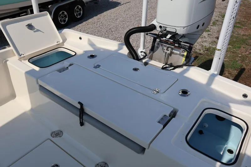 Slide: The Image of Avenger 26 AV 2024 - 19