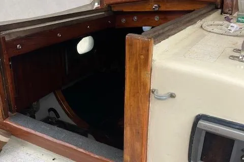 Slide: The Image of Companion way - 11