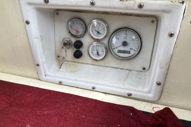 Slide: The Image of Engine controls - 14