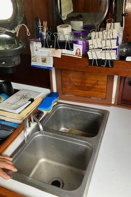 Slide: The Image of Galley w/SS double sinks - 33