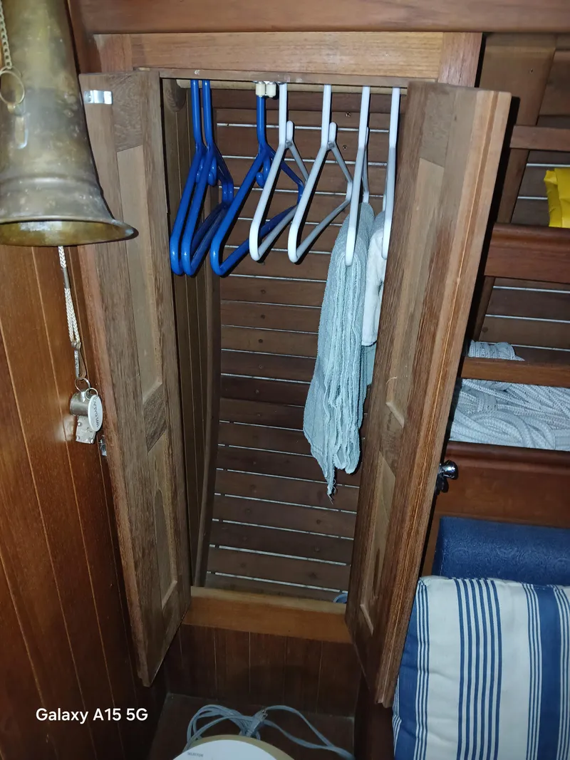 Slide: The Image of Hanging locker - 11