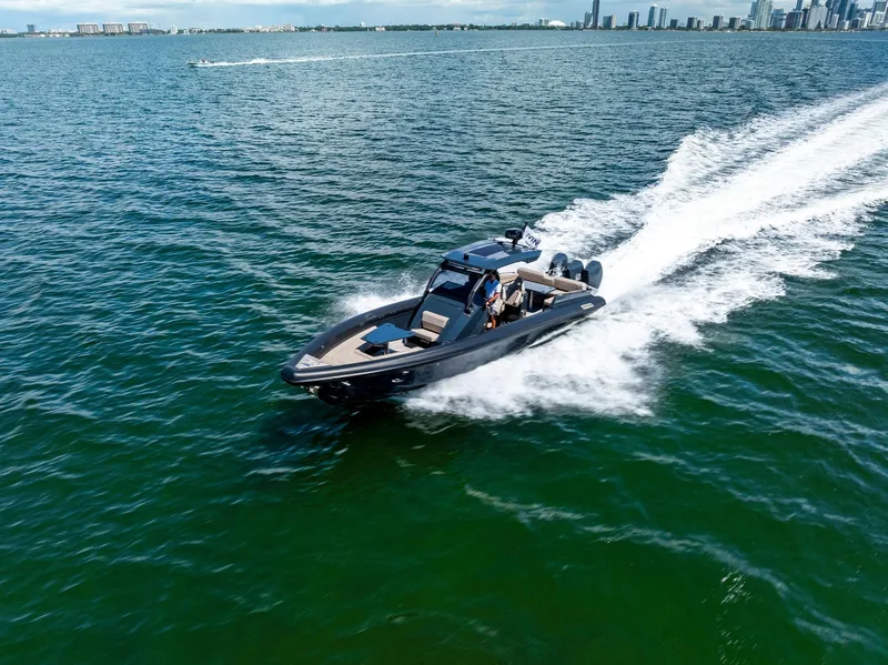 Slide: The Image of Skipper 38NC - 11