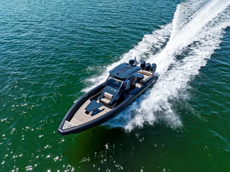 Slide: The Image of Skipper 38NC - 12