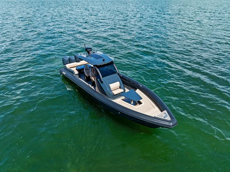 Slide: The Image of Skipper 38NC - 4