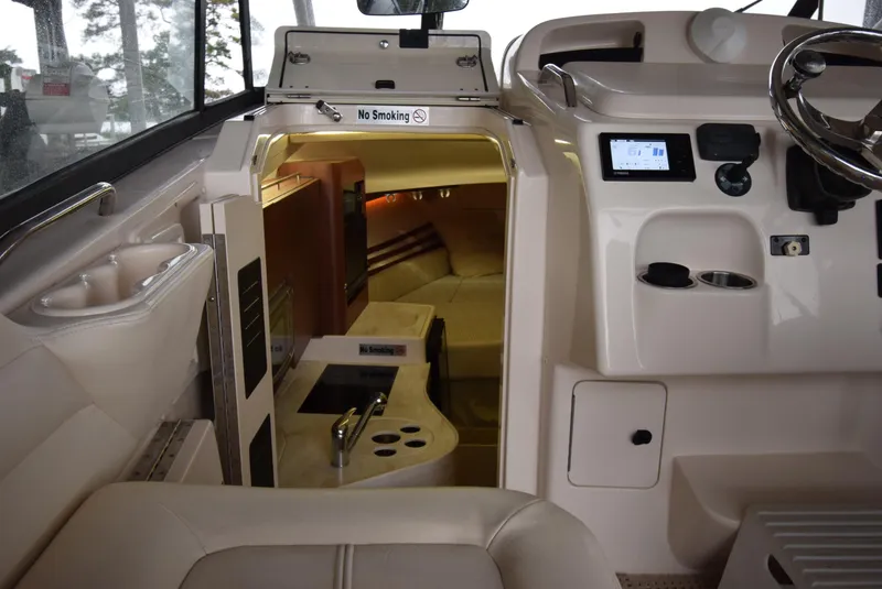 Slide: The Image of Grady-White Express 330 2016 - 48