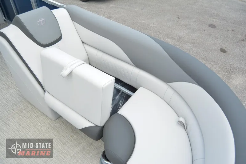 Slide: The Image of 2024 Tahoe Pontoon LTZ Quad Lounger seating area at Mid-State Marine. - 23