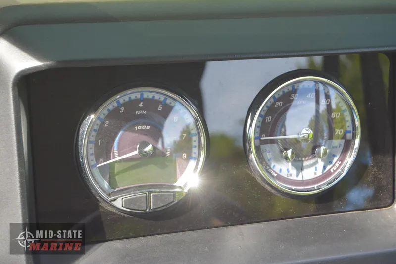 Slide: The Image of 2024 Tahoe Pontoon Cascade Elite Windshield dashboard gauges. - 22